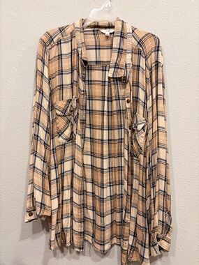 Terra & Sky Navy and Beige Plaid Button-Down Shirt